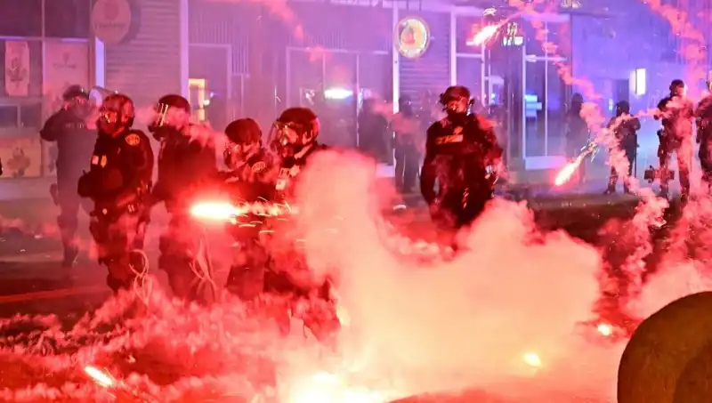 ABD'de Protesto Dalgası: Los Angeles'tan Diğer Şehirlere Sıçrama Zamanı