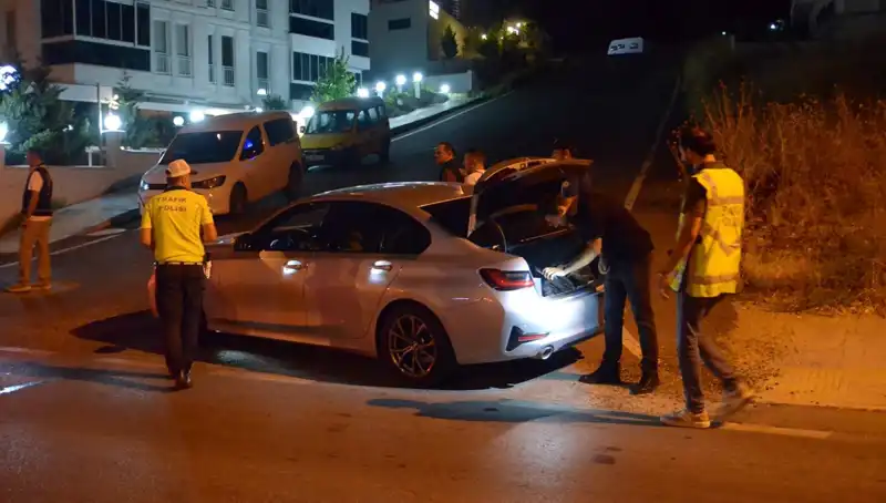 Edirne'de Denetimlere Uymayanlar İçin Gözaltı Uygulaması Başlatıldı