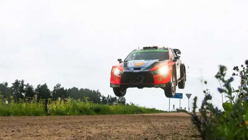 Otomobil Rallisinde Facia: 2 Seyirci Hayatını Kaybetti, Yaralılar Var!