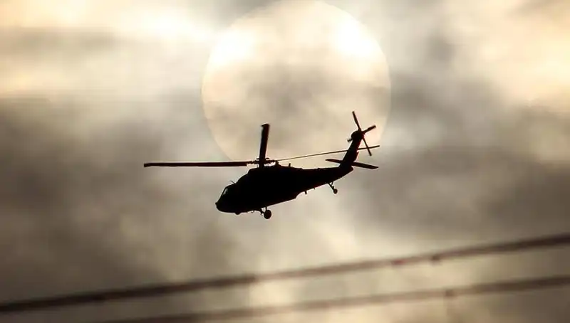 ABD'de Ambulans Helikopteri Düştü: Üç Can Kaybı ve Soru İşaretleri