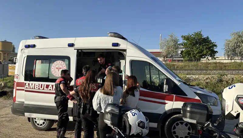 Arkadaşının Uzattığı Dalla Hayata Tutunan Genç, Destanı Yazdı