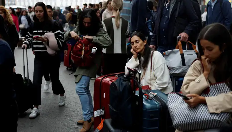 İspanya'da Kablo Hırsızlığı: Tren Yolcuları Fırtınalı Bir Maceraya Atıldı