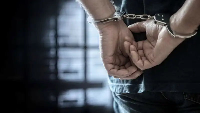 Bıçakla Cinayete Müebbet Hapis Cezası: Yargı Süreci Nasıl İşledi?