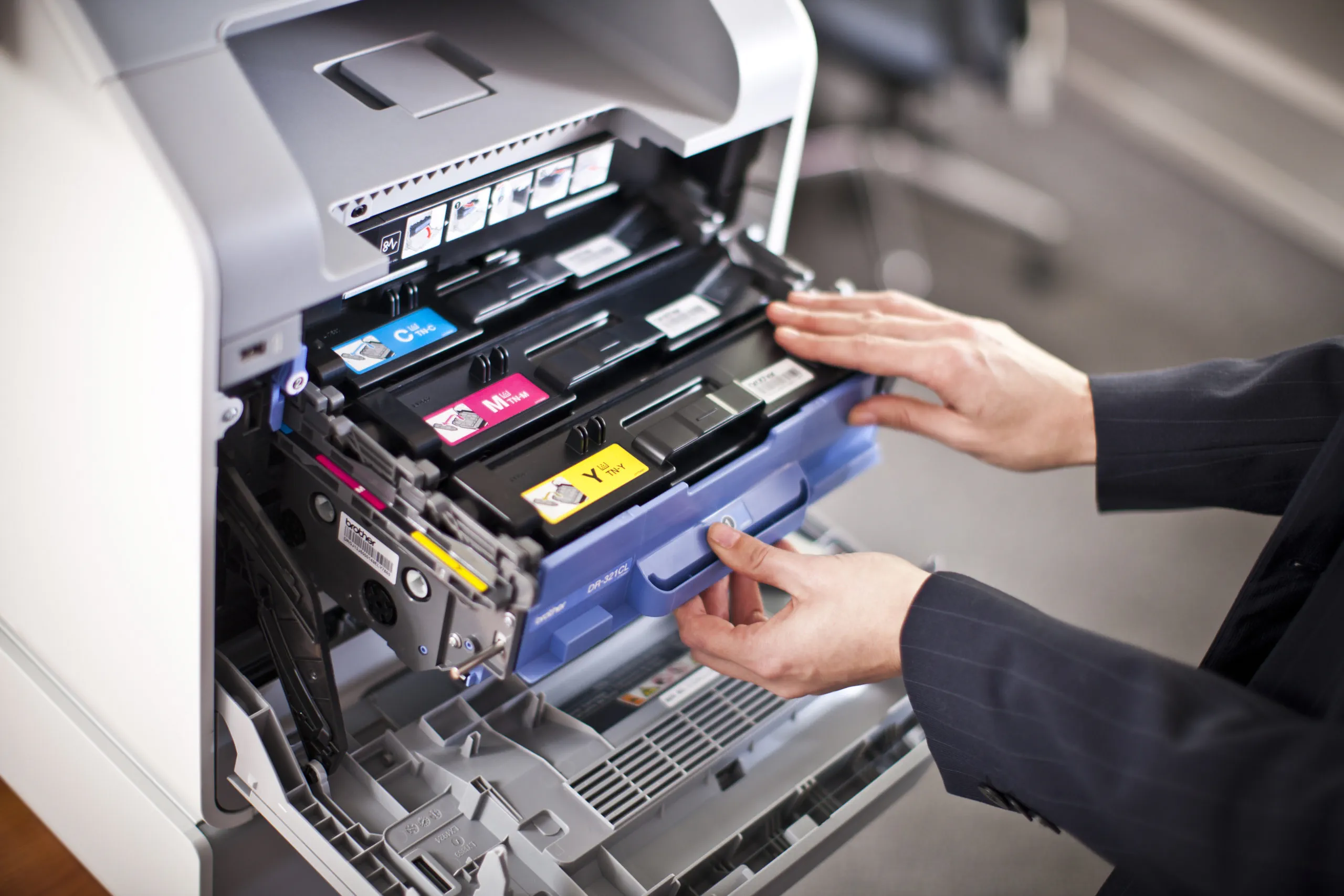 Yazıcı Masraflarında Görünmeyen Tehlike: Kartuş ve Toner Seçimindeki Yanlışlar