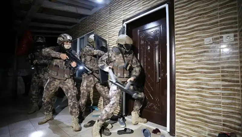 6 Suç Örgütüne Şok Baskın! 158 Şüpheli Yakalandı