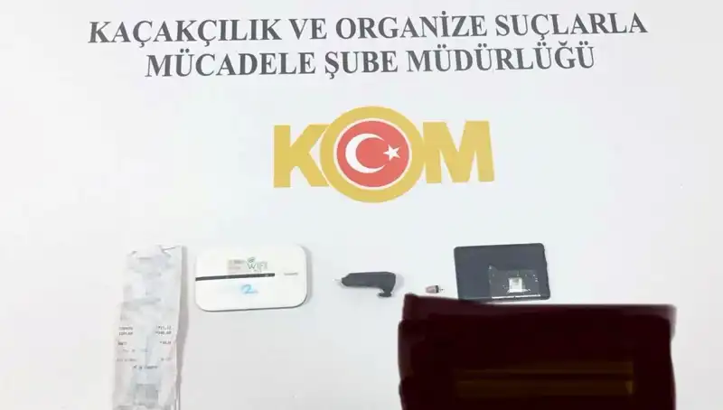 Kopya Düzeni ile Ehliyet Sınavına Girenler Suçüstü Yakalandı