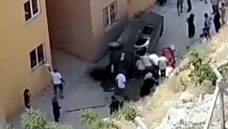 Kahramanmaraş’ta Korkutan Kaza: Bir Araç Devrildi, Çok Sayıda Yaralı Var!