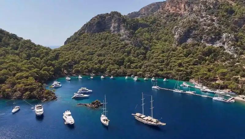 Göcek Koylarında Müzik Çalma Yasağı: Yerli ve Yabancı Yatçılar Tepkili