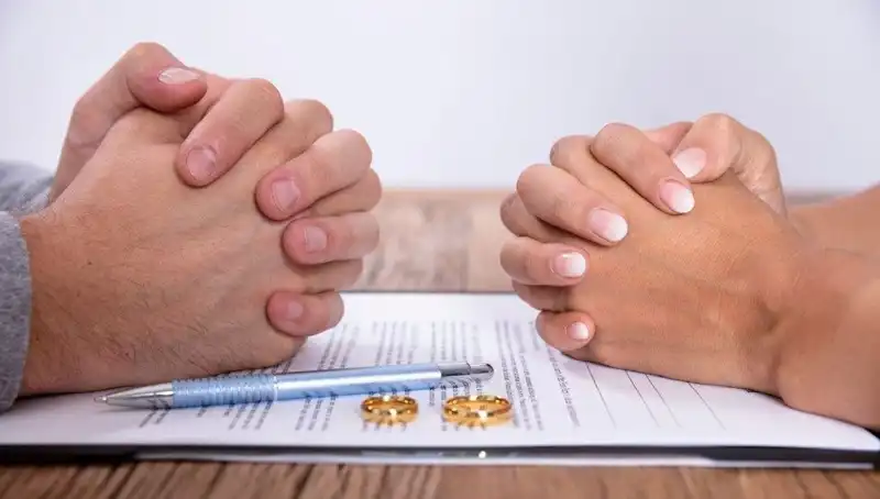 Yargıtay'dan Emsal Karar: Eşine Sormadan Gayrimenkul Satan Kişi Mahkum Edildi