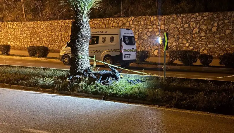 Genç Tıp Öğrencisinin Motosiklet Kazasında Hayatını Kaybetmesi Üzüntü Yarattı
