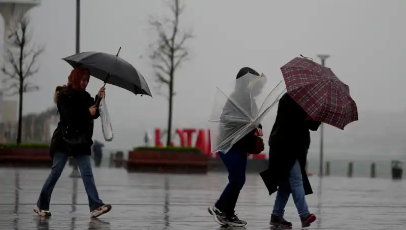 İstanbullular Dikkat: Kuvvetli Sağanak Yağışları Geliyor!
