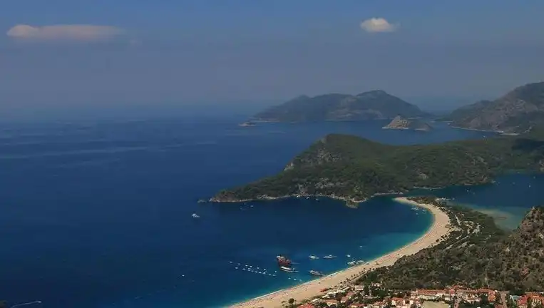 Atina'da Denizde Yeni Planlama: Tepkiler Çığ Gibi Büyüyor