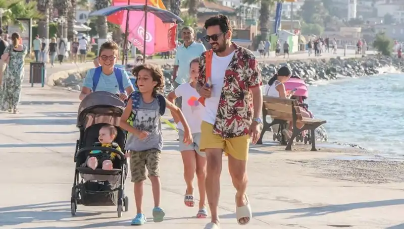 "Ne Olacak Halim" Filmi: Ekibinde Hangi Ünlü İsimler Var?