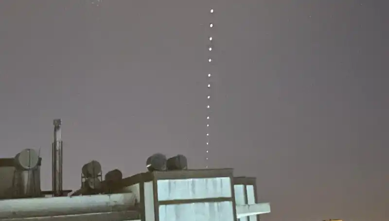 Adana'da Starlink Uydu Gösterimi: Göklerdeki Yeni Teknoloji