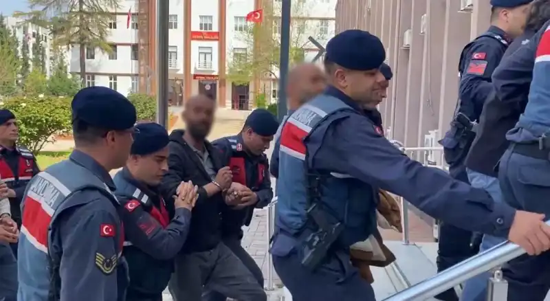 Türkiye'nin Ünlü "Civciv Baronu" Gözaltına Alındı: Olayın Detayları Ortaya Çıktı