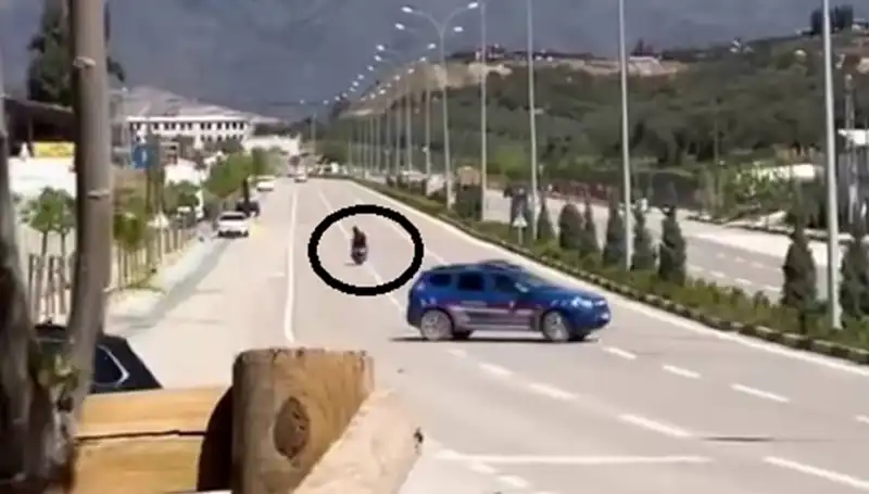 TikTok Videosu Gençler İçin Pahalı Bir Derse Dönüştü