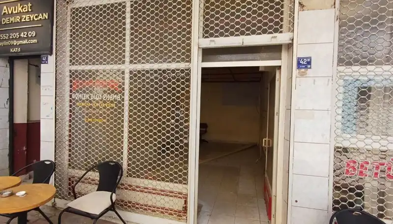 Yarım Asırlık Dükkanın Sessizliği: Efsane İsim Hayatımıza Nasıl Kayıp Oldu?