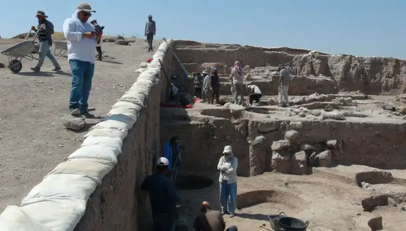 Kilis'teki Oylum Höyük Kazıları: Sıcak Hava Dikkatleri Üzerine Çekiyor