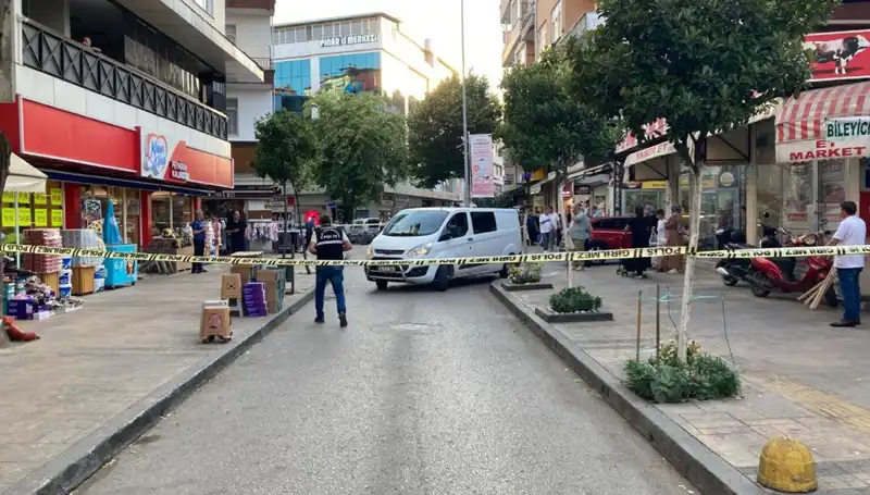 Ordu'da Silahlı Saldırı: Polis Korumasındaki Kişi Hedef Alındı, 3 Yaralı Var