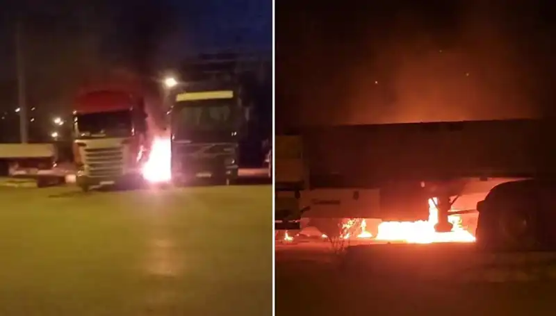 Park Halindeki Tırlara Gece Yarısı Korkunç Saldırı: Alevler Yükseldi