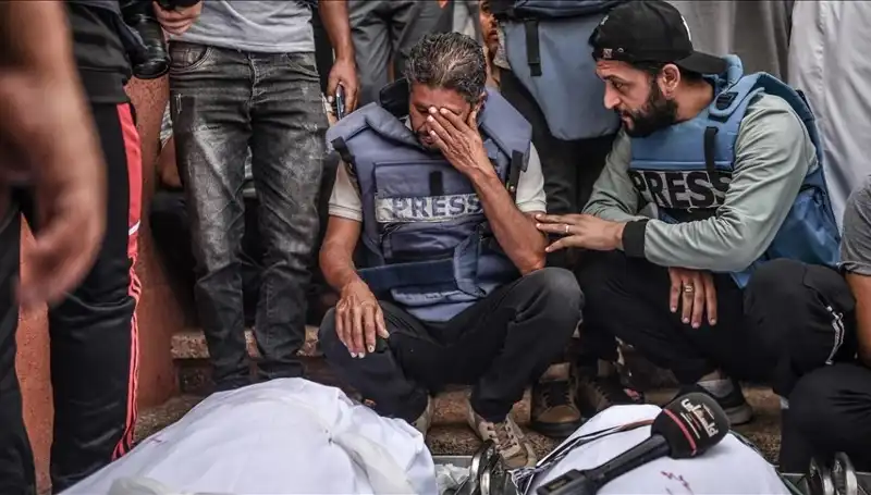 Gazze’deki Gazeteciler, Soykırım Eylemlerine Dikkat Çekiyor