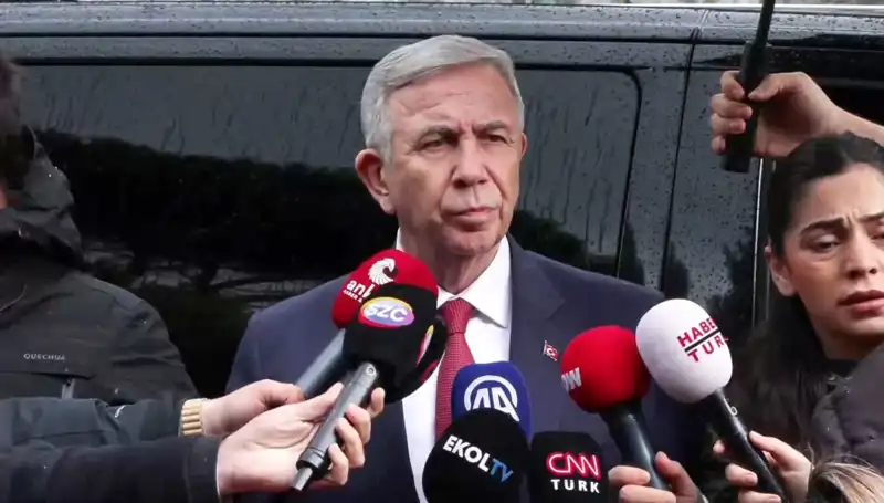 Mansur Yavaş’tan Dilek İmamoğlu’na Destek Ziyareti: "Hukuk Güvencemiz Olmalı"