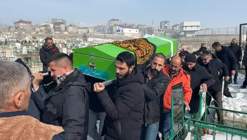 Elektrik Akımına Kapılan Genç Kız Toprağa Verildi: Trajedi ve Acı Dolu Hikaye