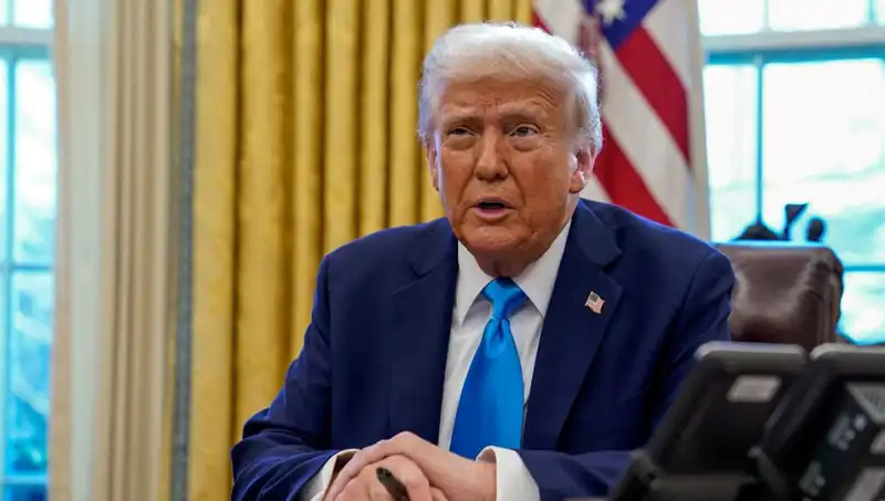 ABD Başkanı Trump'tan Ağır Açıklama: Tarife Muafiyeti Yok!