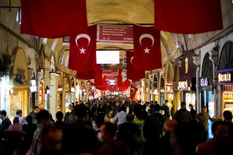 Kapalıçarşı'da Yüzde Yüzlük Vurgun: 100 Milyon Lira Kayboldu!