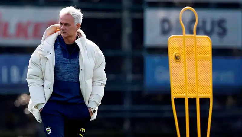 Fatura Mourinho'ya: Futbol Dünyasında Şok Etkisi Yaratacak Gelişmeler
