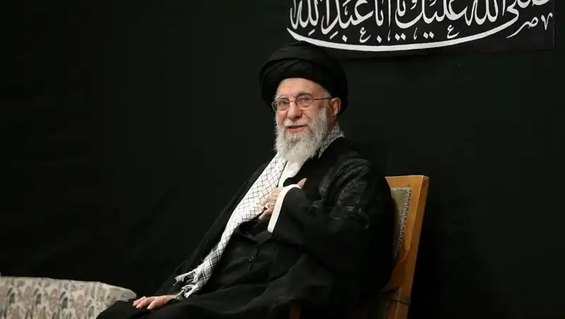 Hamaney, İsrail ile Savaş Sonrası İlk Kez Kamuoyuna Sahne Aldı