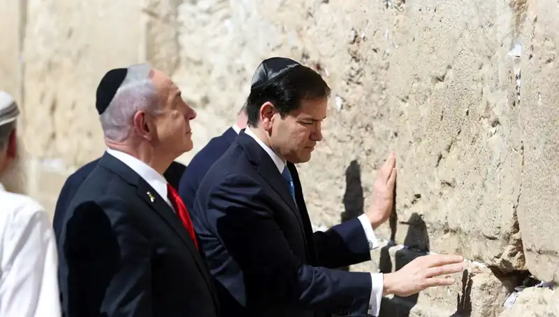 Kudüs'te Kritik Diplomatik Görüşme: ABD'li Bakan'dan Netanyahu'ya Gazze Taahhüdü