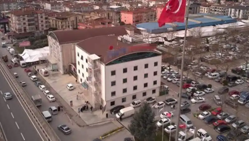 Deprem Mührü Alan Özel Hastane: Betonu Kestim İddiası Şok Etti!