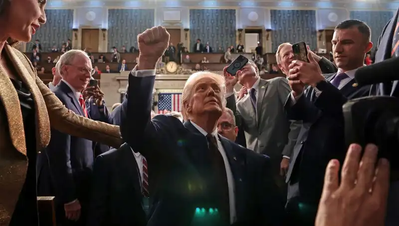 Başkentte Evsizlere Dikkat Çekmek İçin Trump'tan Acil Çağrı