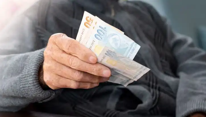 Emekli İkramiyesi 4 Bin TL Oluyor: Çalışanların Gözü Genel Kurul’da