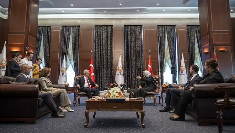 AK Parti'nin Bayram Programı Açıklandı: CHP Neden Katılmıyor?