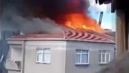 Bağcılar'da Dev Yangın: Beş Katlı Bina Alev Alev Yandı!