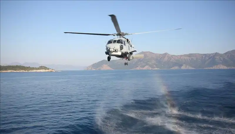 Askeri Helikopter Fırtınada Denize Acil İniş Yaptı: Olayın Ayrıntıları