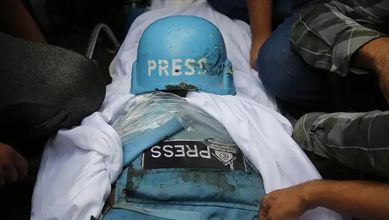 İsrail Saldırısında Yaralanan Gazeteci Hayatını Kaybetti: Medya Dünyası Yasta