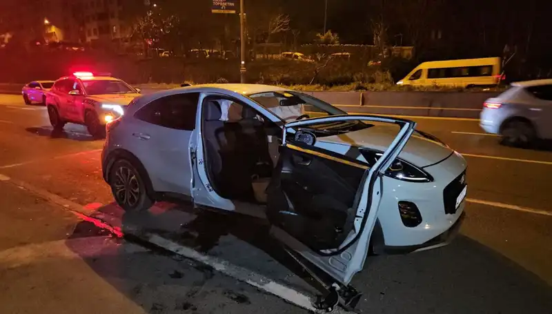 Bayrampaşa'da Feci Zincirleme Kaza: İki Can Gitti, Dört Kişi Yaralandı