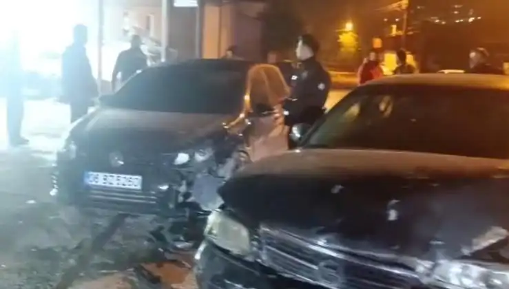 Çevirmeden Kaçmaya Çalışan Araç Kaza Yaptı: Ayrıntılar Ortaya Çıktı