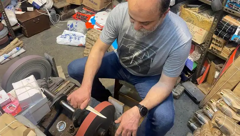 Enginar Bıçakçıları Hasat Mevsiminde: Alışkanlık ve Beceri Öne Çıkıyor