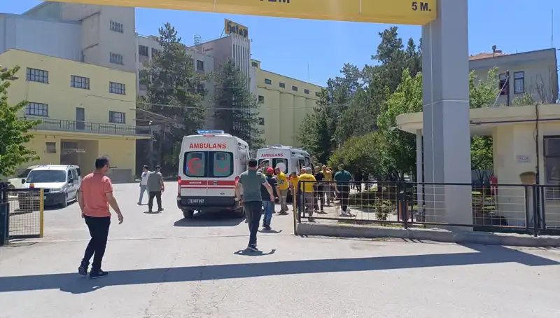 Çorum'da Un Fabrikasında Patlama: 10 Kişi Yaralandı!