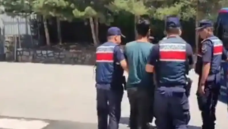 DAEŞ’e Yönelik Dev Operasyon: 14 İl, 26 Gözaltı!