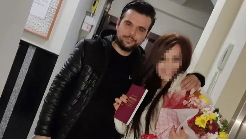 Kocasını Öldüren Kadın Taksi Çağırdı: "Eşim Hastaneye Gitmeli"