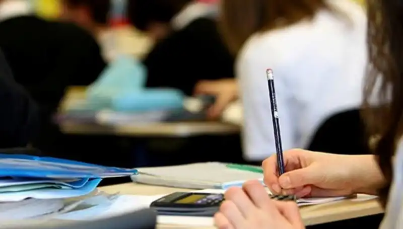 Üniversite Kontenjanlarında Düşüş: Eğitim Sistemine Etkileri ve Gelecek Öngörüleri