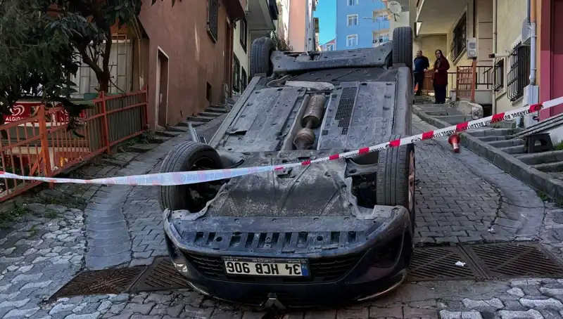 El Freni Çekilmeyen Otomobil Takla Attı: Şok Edici Kaza Detayları