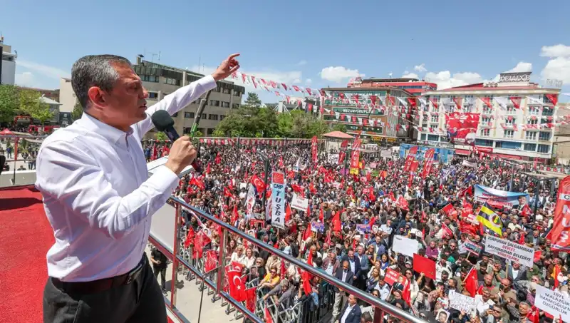 Özgür Özel’den Çarpıcı Açıklama: "Örgütün Silah Bırakmasını Destekliyoruz"