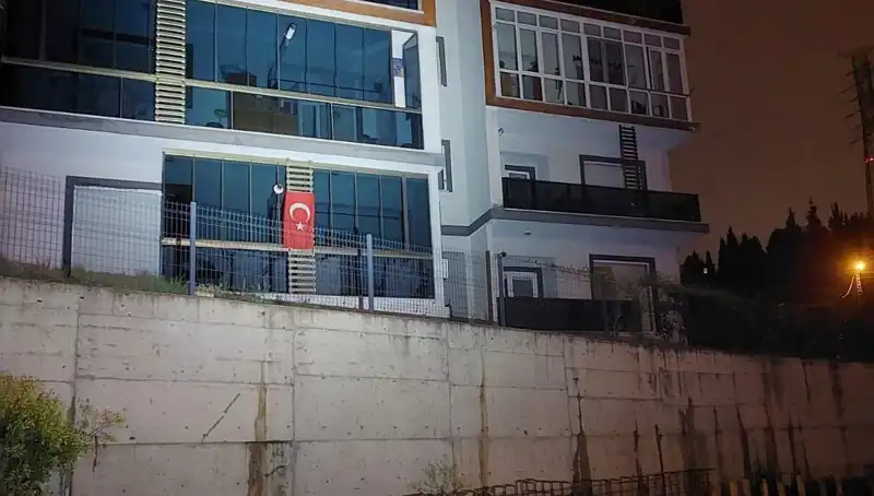 Sakarya'da Ani Tahliye: 4 Katlı Apartman Boşaltıldı, Neler Oldu?