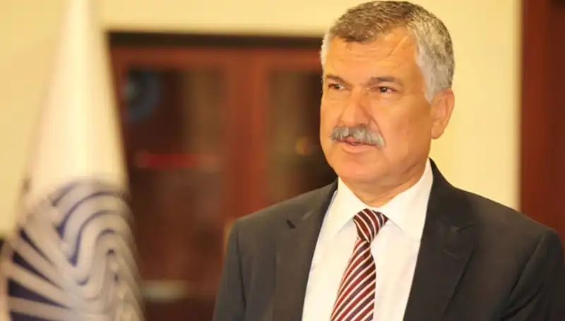Adana'nın Sevilen Sesi: Zeydan Karalar Kimdir, Hangi Partiden?